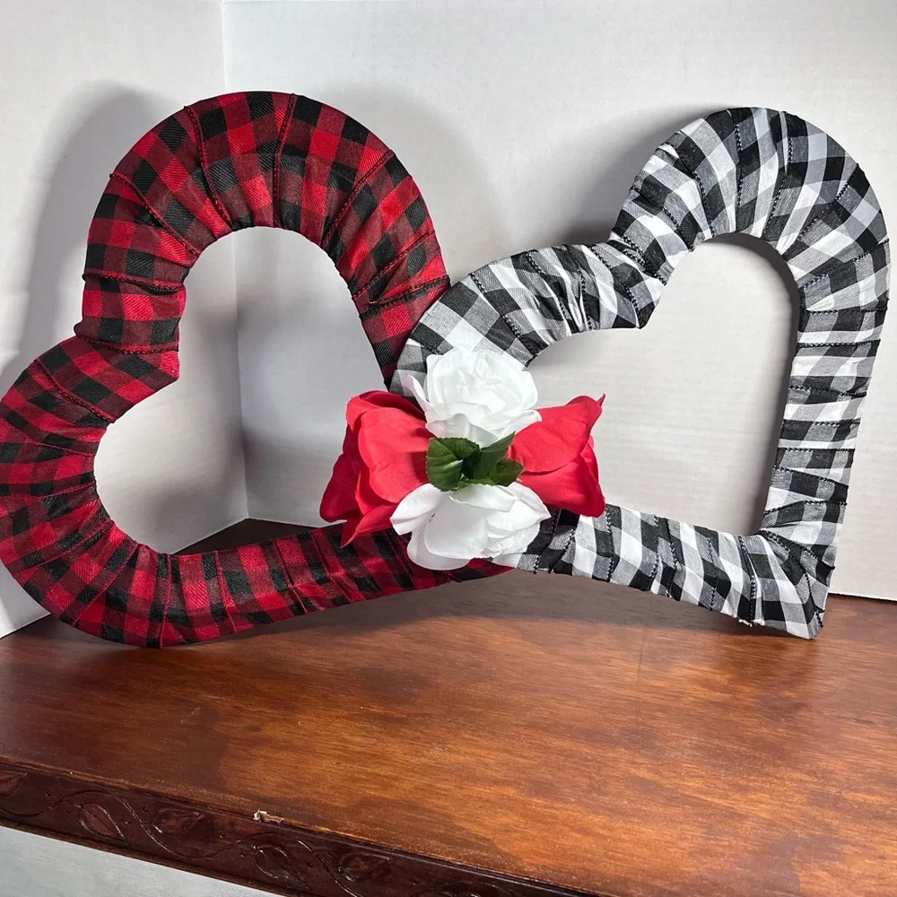 Large 24” Gingham Ribbon Wrapped Double Heart Wreath Decor Lumberjack
